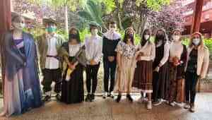 Más de 100 alumnos de la provincia dicen presente en “Leer el Quijote con gafas violeta”