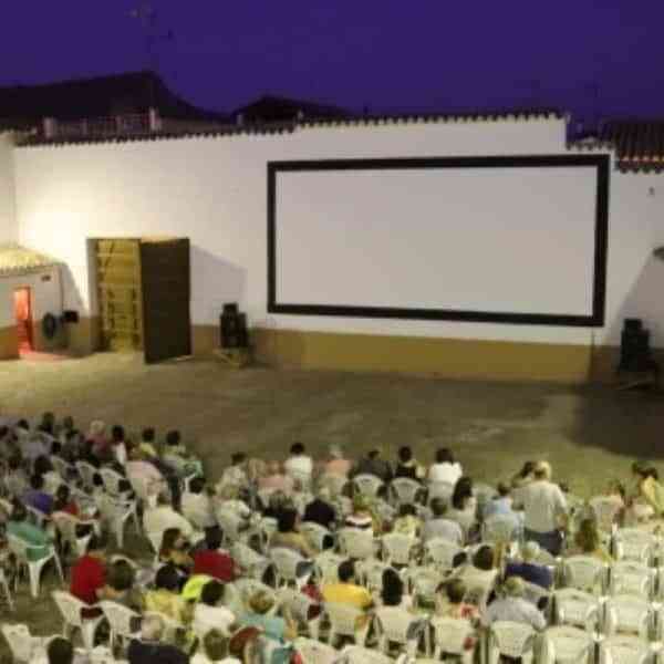 Cine de verano este fin de semana en el corral del centro cultural ‘Ciega de Manzanares’