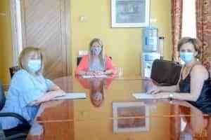 Un convenio para apoyar a las personas más desfavorecidas suscribieron el Ayto. de Tomelloso y CERES