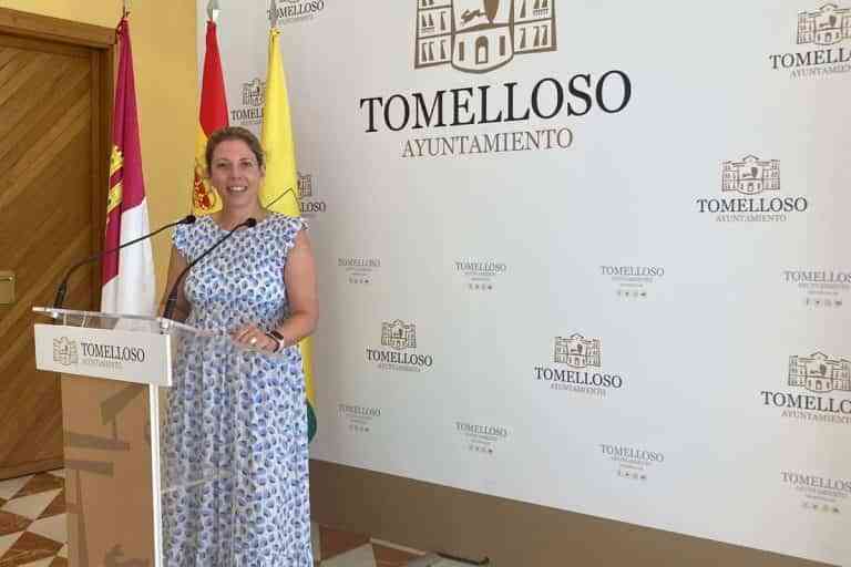 Cooperativa Vinícola de Tomelloso recibirá el título de Viñador en el ámbito de la agricultura Cooperativa Vinícola de Tomelloso recibirá el título de Viñador en el ámbito de la agricultura