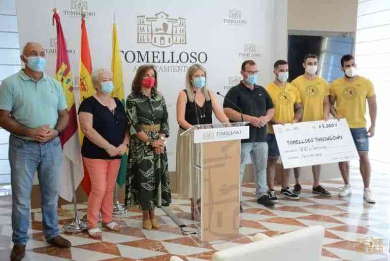 Supernenas y AFAS recibieron  donación de 5.000 euros recaudados en el  I Torneo Tomelloso Throwdown Supernenas y AFAS recibieron  donación de 5.000 euros recaudados en el  I Torneo Tomelloso Throwdown