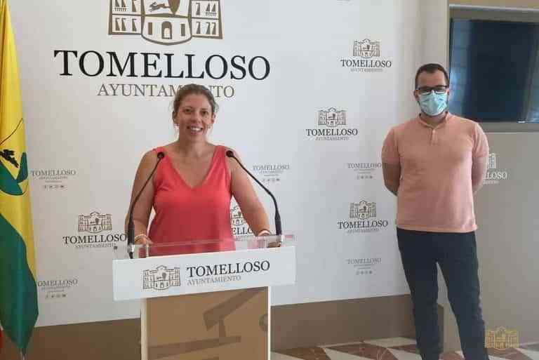 José Almarcha elegido Viñador en el ámbito de la cultura por el ayuntamiento de Tomelloso José Almarcha elegido Viñador en el ámbito de la cultura por el ayuntamiento de Tomelloso