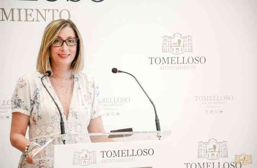 Montse Moreno anuncia una línea de ayudas de 30.000 € dirigida a personas con celiaquía