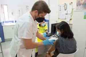 Castilla-La Mancha sigue reduciendo el número de hospitalizados por COVID-19 tanto en cama convencional como en UCI