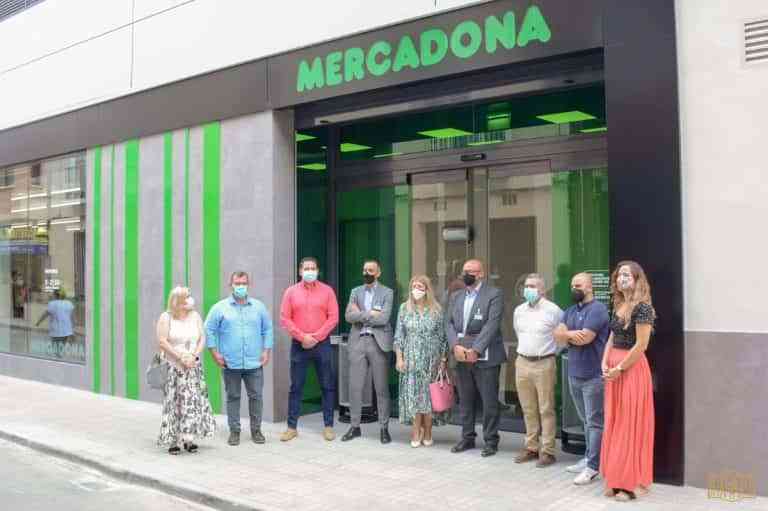 Mercadona reabrió un supermercado en Tomelloso con un nuevo modelo de tienda eficiente Mercadona reabrió un supermercado en Tomelloso con un nuevo modelo de tienda eficiente