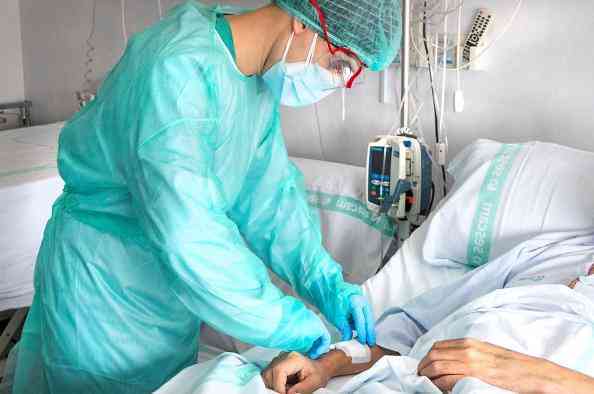 Castilla-La Mancha vuelve a tener tres hospitales sin pacientes COVID Castilla-La Mancha vuelve a tener tres hospitales sin pacientes COVID