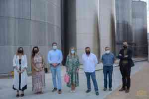 Alcaldesa de Tomelloso visitó Bodegas San José en su recorrido por las cooperativas durante la campaña de vendimia