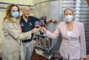Bodegas Verum ha recibido la visita de la alcaldesa de Tomelloso, Inmaculada Jiménez