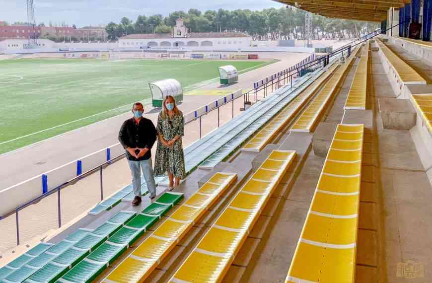 Completados los asientos en todo el graderío principal del Paco Gálvez de Tomelloso