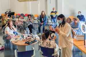 Un taller de caracterización se realizó en Tomelloso con participación de los grupos de teatro locales