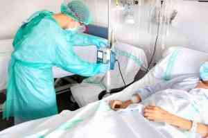 Castilla-La Mancha permanece estable en los pacientes COVID en UCI y descienden los hospitalizados en cama convencional