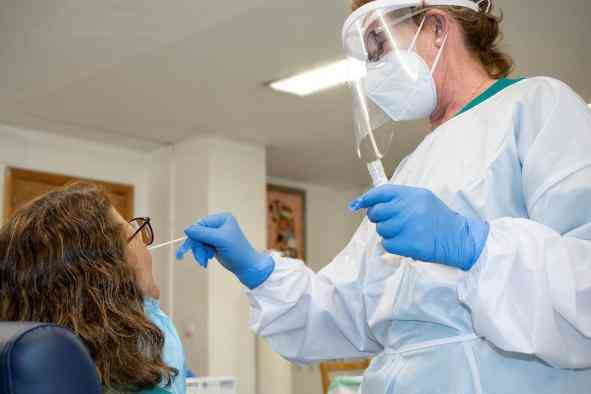 Castilla-La Mancha registra 173 nuevos casos por infección de coronavirus Castilla-La Mancha registra 173 nuevos casos por infección de coronavirus