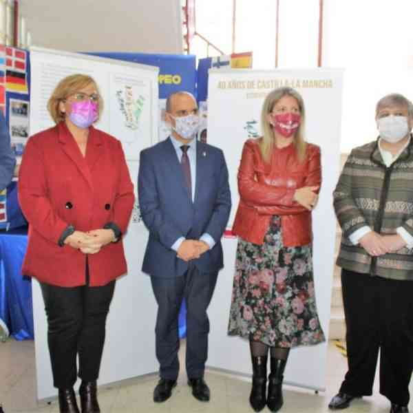 El Gobierno regional valoró los 40 años de historia, autonomía y transformación económica y social de la comunidad