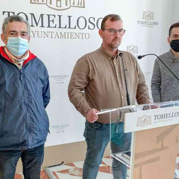 En marcha ambicioso Plan de Poda en diferentes calles y parques de Tomelloso