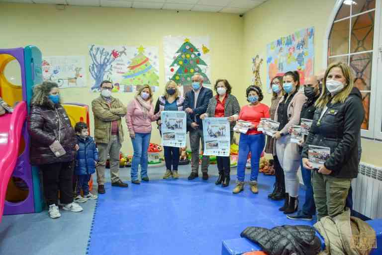 Calendario solidario 2022 de “Nadie es tan feliz” cuya recaudación se destinará a gastos y actividades de su ludoteca Calendario solidario 2022 de “Nadie es tan feliz” cuya recaudación se destinará a gastos y actividades de su ludoteca