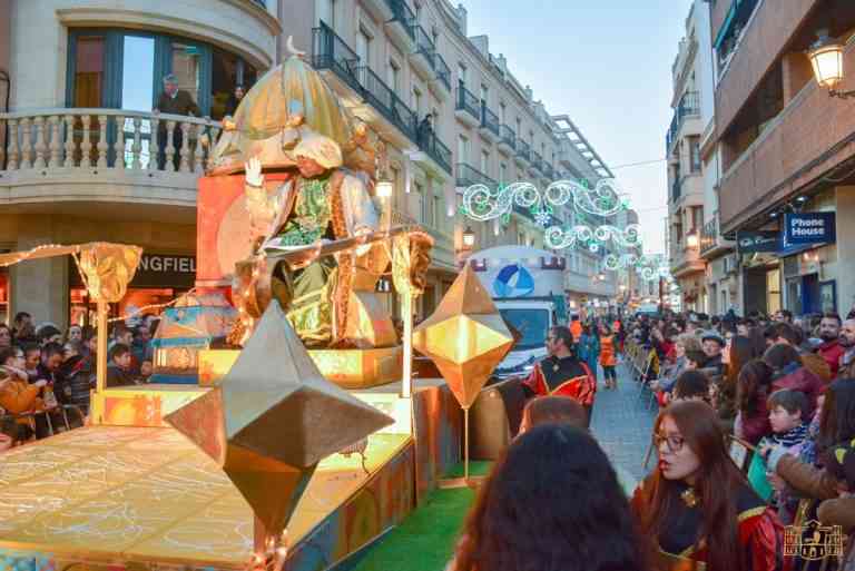10.000 caramelos se repartirán en la cabalgata de Reyes de Tomelloso 10.000 caramelos se repartirán en la cabalgata de Reyes de Tomelloso