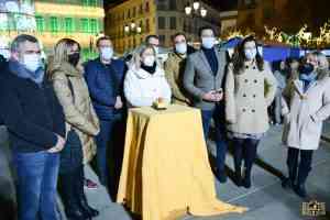 La alegría y colorido de la Navidad han llegado a Tomelloso con la inauguración de las fiestas