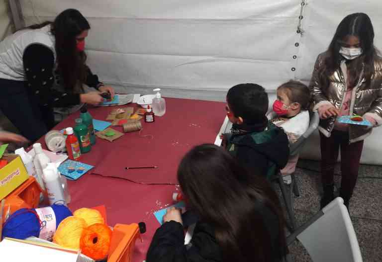 Iniciados los talleres navideños del ayuntamiento de Puertollano con gran entusiasmo Iniciados los talleres navideños del ayuntamiento de Puertollano con gran entusiasmo