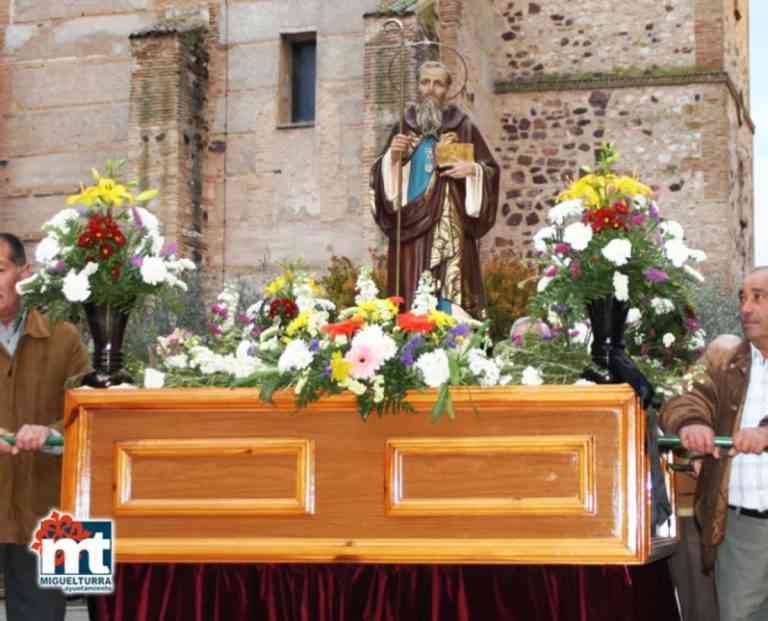 Programa y actos en honor a San Antón, patrón de los animales en Miguelturra del 11 al 17 de enero Programa y actos en honor a San Antón, patrón de los animales en Miguelturra del 11 al 17 de enero