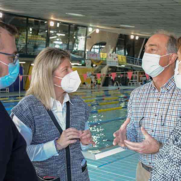 Un nuevo sistema de desinfección y tratamiento de agua ha sido implementado en la piscina climatizada de Tomelloso