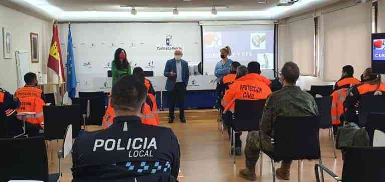 Personal de Protección Civil, de la Policía Local y de organismos del Estado se forma sobre actuación en incendios y RCP Personal de Protección Civil, de la Policía Local y de organismos del Estado se forma sobre actuación en incendios y RCP