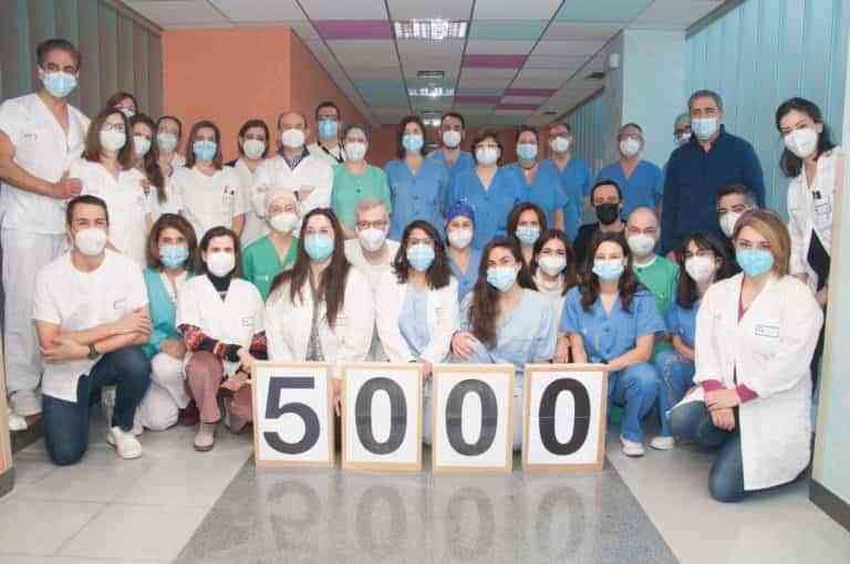 El Servicio de Oftalmología de la Gerencia de Alcázar de San Juan llegó a un nuevo récord: 5.000 cirugías ambulantes en 2021 El Servicio de Oftalmología de la Gerencia de Alcázar de San Juan llegó a un nuevo récord: 5.000 cirugías ambulantes en 2021