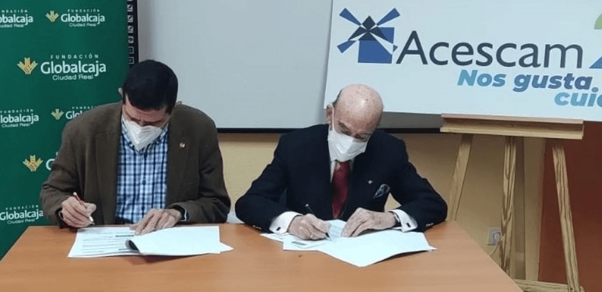 Fundación ACESCAM y la Fundación Globalcaja Ciudad Real, firman un convenio para la adquisición de un vehículo adaptado para personas con movilidad reducida