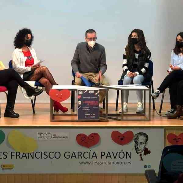 La Gerencia de Tomelloso y el Instituto Francisco García Pavón ponen en marcha el proyecto ‘Inmersión en el Hospital’