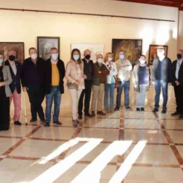 Exposición colectiva de 23 artistas que donan su arte para la restauración de la iglesia de la Asunción en Manzanares