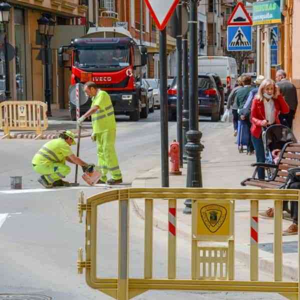 Proyecto de señalización horizontal para el mantenimiento de las calles principales de Tomelloso se encuentra en marcha