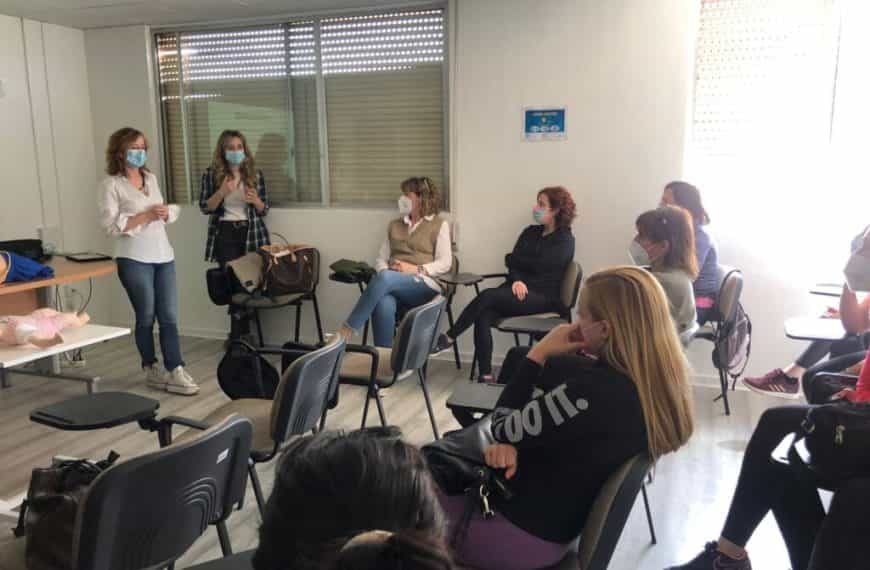 La Gerencia de Atención Integrada de Tomelloso organiza una charla informativa sobre primeros auxilios en niños y pacientes pediátricos