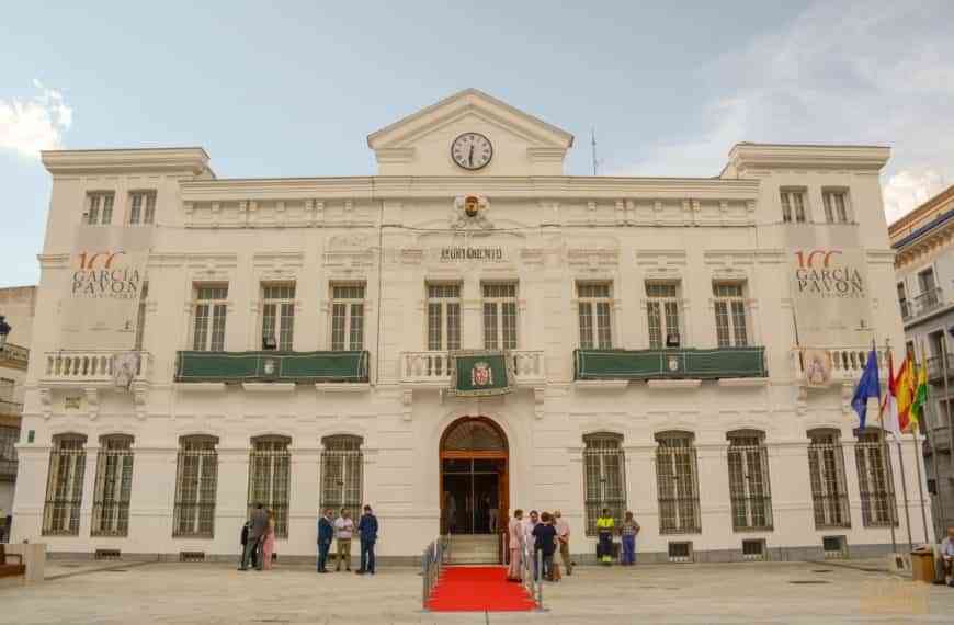 Plazo de  licitación para el servicio de explotación por lotes de barras en espacios municipales durante la Feria y Fiestas 2022 de Tomelloso
