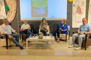 El Stikbomball un deporte alternativo nacido en Tomelloso que entre otras ventajas promueve la igualdad de género