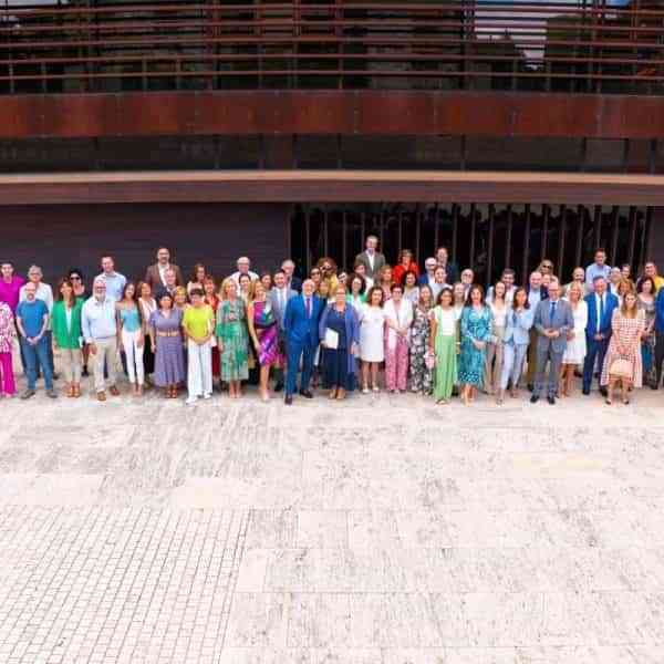 Sanidad estrena el documental 'Hospitales humanos', protagonizado por los proyectos de humanización en centros de C-LM