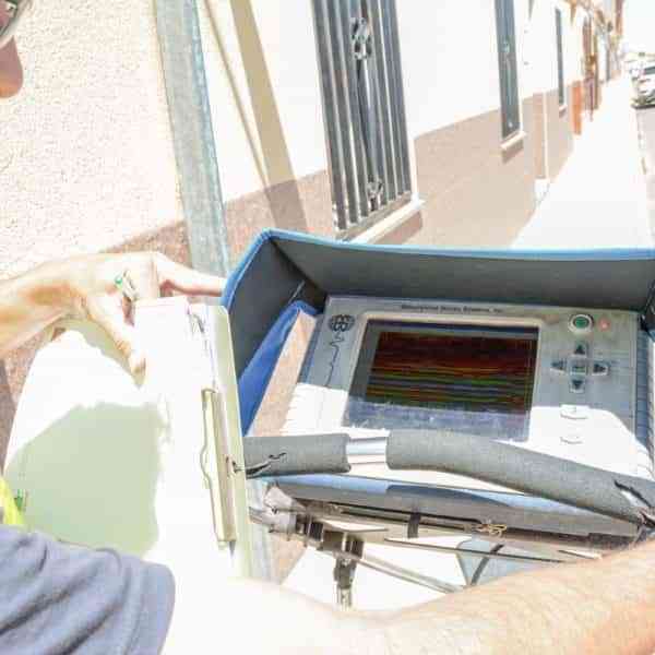 La UCLM inició trabajos en el colapso del terreno en el barrio La Esperanza de Tomelloso con un georadar