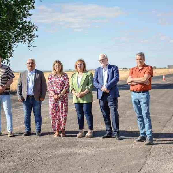Renovado el firme del tramo de la carretera C-3103 entre Tomelloso y Pedro Muñoz que ya se ha abierto al tráfico rodado