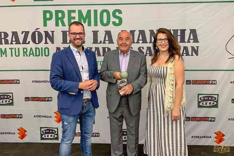 El tomellosero Julio Pérez Cuartero autor del ‘Diccionario Tomellosero’ galardonado con el ‘Premio Especial Comarcal’