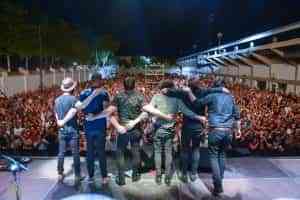 El exitoso concierto de M-Clan cerró con broche de oro los conciertos de Feria y Fiestas de Tomelloso