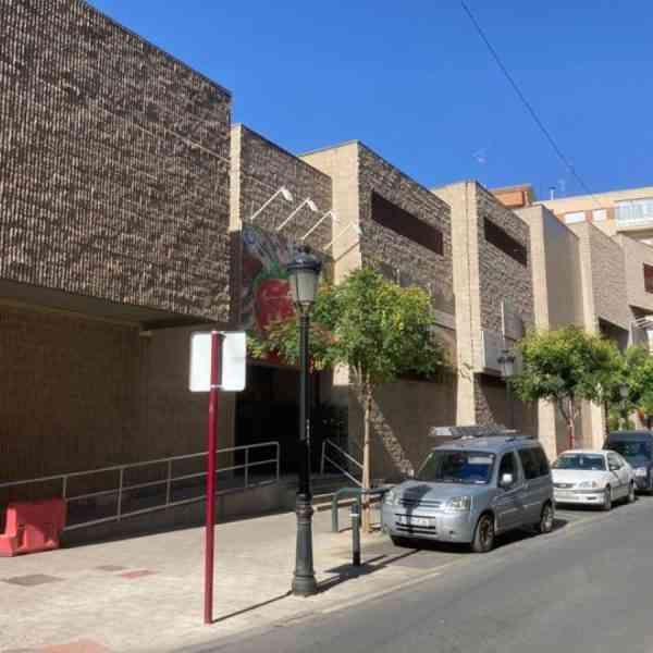 Nuevos pasos de cebra y cambios de señalización por la seguridad vial en distintos puntos de la ciudad de Albacete