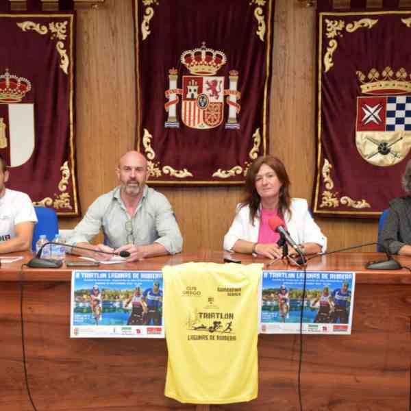 El embalse y castillo de Peñarroya acogerán el 24 de septiembre el II Triatlón Lagunas de Ruidera