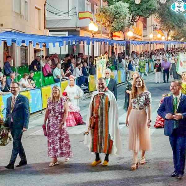 La alcaldesa de Tomelloso participó este fin de semana a las fiestas patronales de Moros y Cristianos en honor a la Virgen de los Desemparados en Ibi