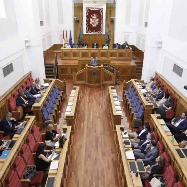 Siete diputados de C-LM han engordado patrimonio inmobiliario desde la toma de posesión y cuatro tienen piso en la playa