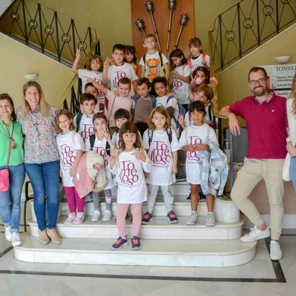 Alumnos de educación primaria del CEIP San Isidro visitaron el ayuntamiento de Tomelloso