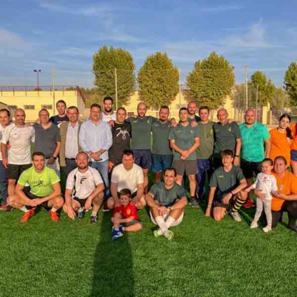 Un encuentro de fútbol celebró la Guardia Civil de Tomelloso en honor a su patrona, la Virgen del Pilar
