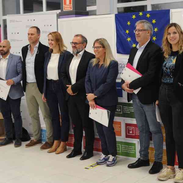 Inaugurado el nuevo curso escolar en el IES García Pavón de Tomelloso con la presencia de la alcaldesa local