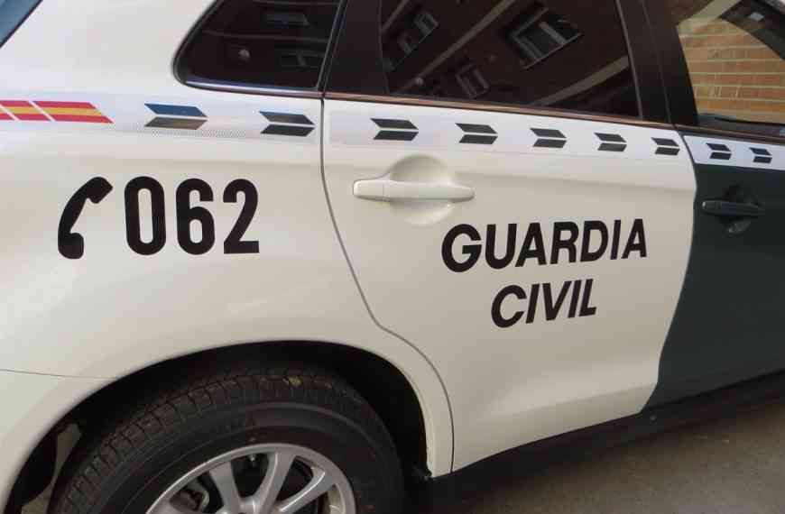 Desarticulados tres invernaderos indoor y dos puntos de venta de marihuana en Tomelloso y Pedro Muñoz