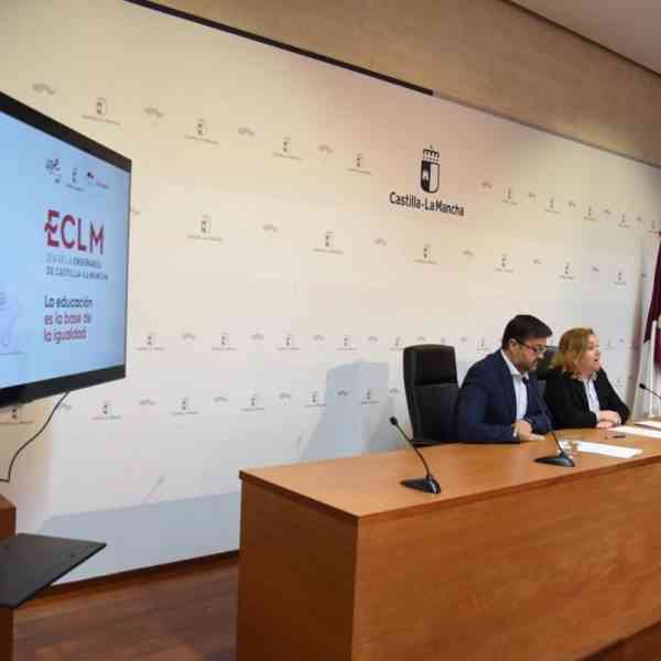 El Teatro José Luis Perales de Cuenca acogerá la gala por el Día de la Enseñanza con la entrega de 34 galardones