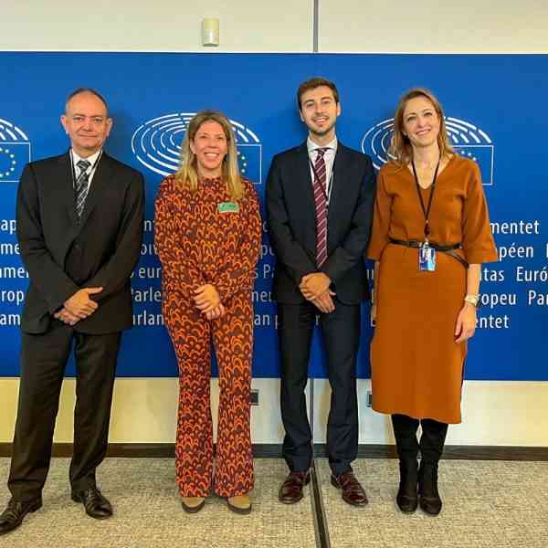 La alcaldesa de Tomelloso se ha reunido en Bruselas con la jefa de proyectos de la Dirección General de Agricultura