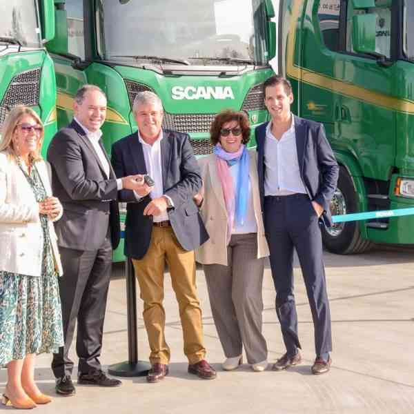 Transportes Bonillo González S.L. de Tomelloso ha recibido la visita de la alcaldesa de la localidad, Inmaculada Jiménez