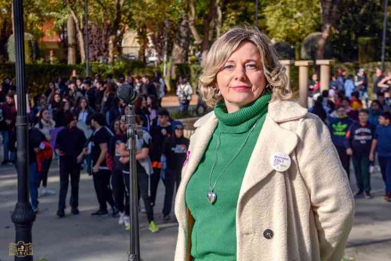 Alumnos de secundaria de Tomelloso han participado en la conmemoración del Día Internacional contra la Violencia hacia las Mujeres 25N
